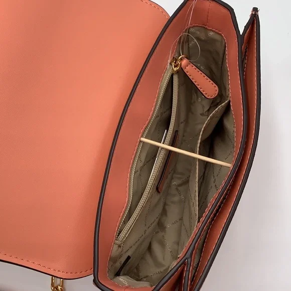 MICHAEL KORS CARMEN MEDIUM CONVERTIBLE SHOULDER BAG - Picture 12 of 16